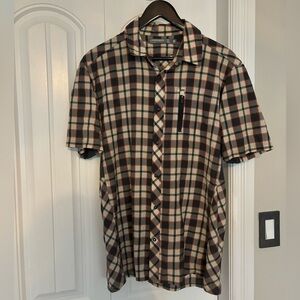 Size medium men’s Icebreaker button up camping or hiking tech shirt